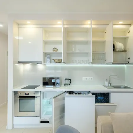 Petrovdom 13-141 In Rc New York Concept House, 74 Antonovycha Street * Kiev
